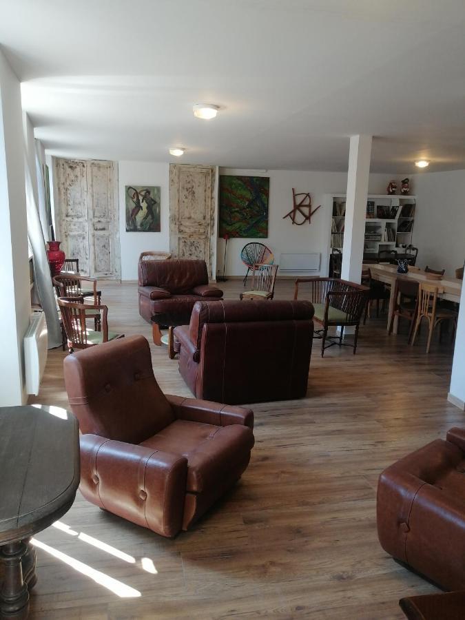 Logement Entier Spacieux Et Confortable A 1 H De Paris Куртене Экстерьер фото