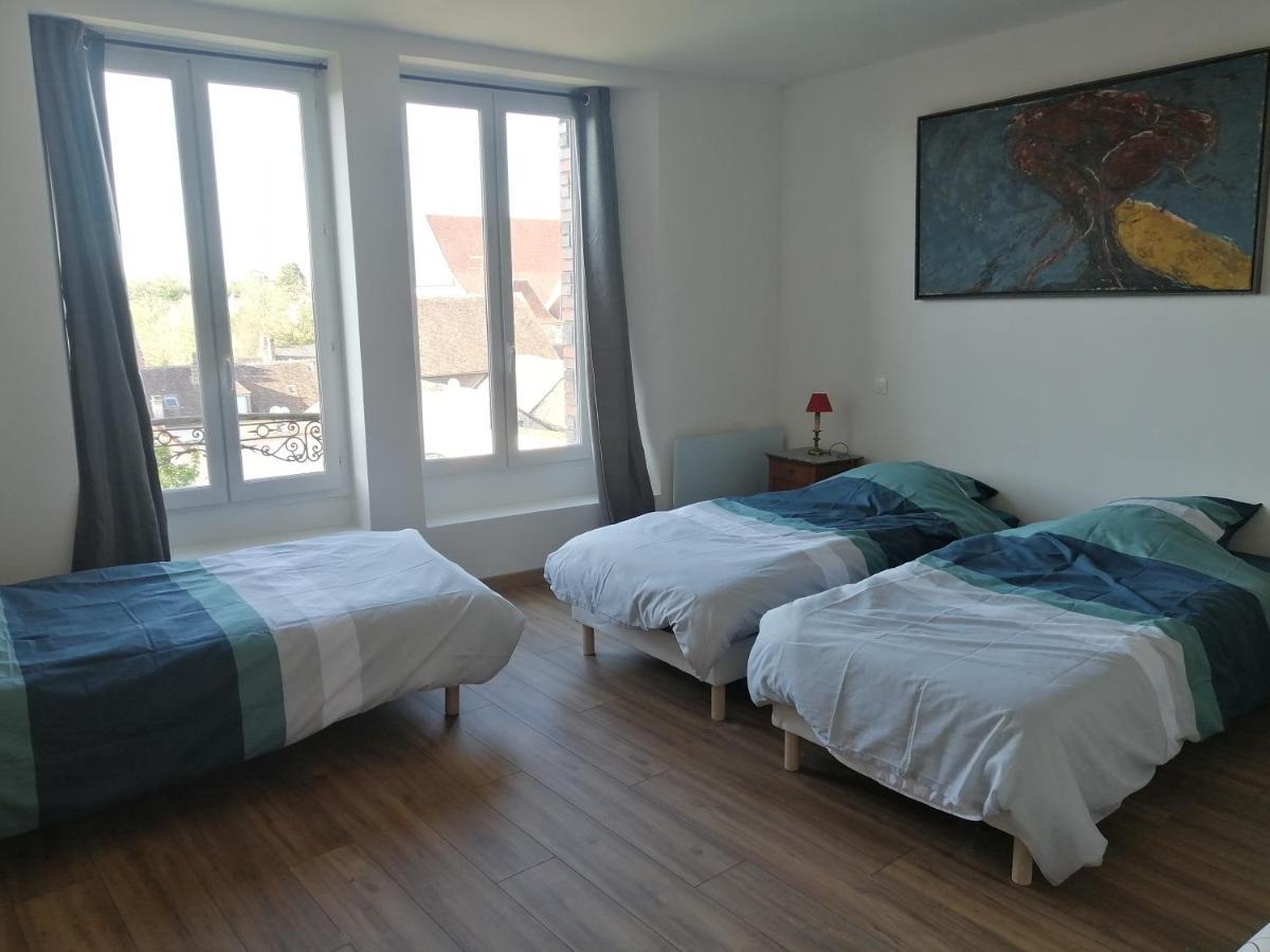 Logement Entier Spacieux Et Confortable A 1 H De Paris Куртене Экстерьер фото
